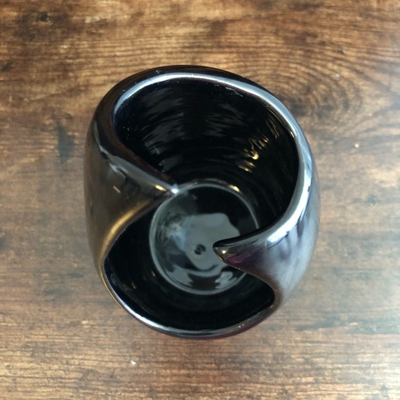 Vintage Frankoma Elegant Reflective Black Ceramic Vase - Picture 6 of 12